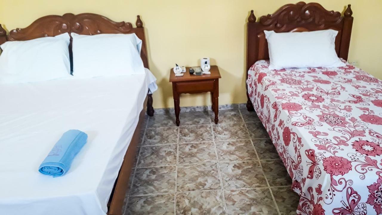 Hotel Regional II Coari Bagian luar foto